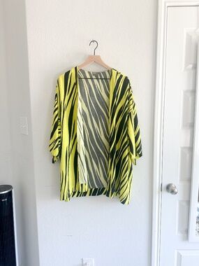 "ASOS Neon Yellow Black Zebra Print Open Front Kimono Duster Size Small